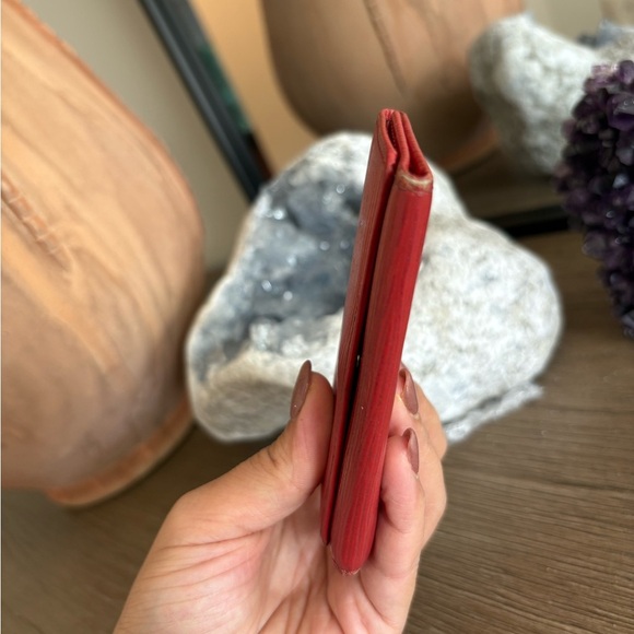 Louis Vuitton Epi Key Holder - Picture 4 of 8